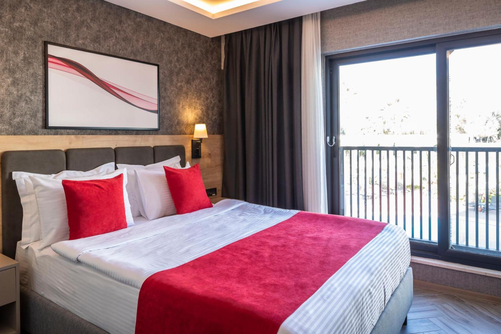 Ramada By Wyndham ดาลามาน ภายนอก รูปภาพ
